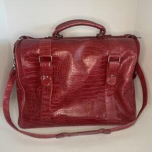 GUC Bath & Body Works Weekender Tote Bag Faux Leather Croc Red Travel Duffle LRG